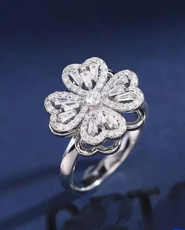 Rotate Zircon Diamond, four-leaf clover Jewellery