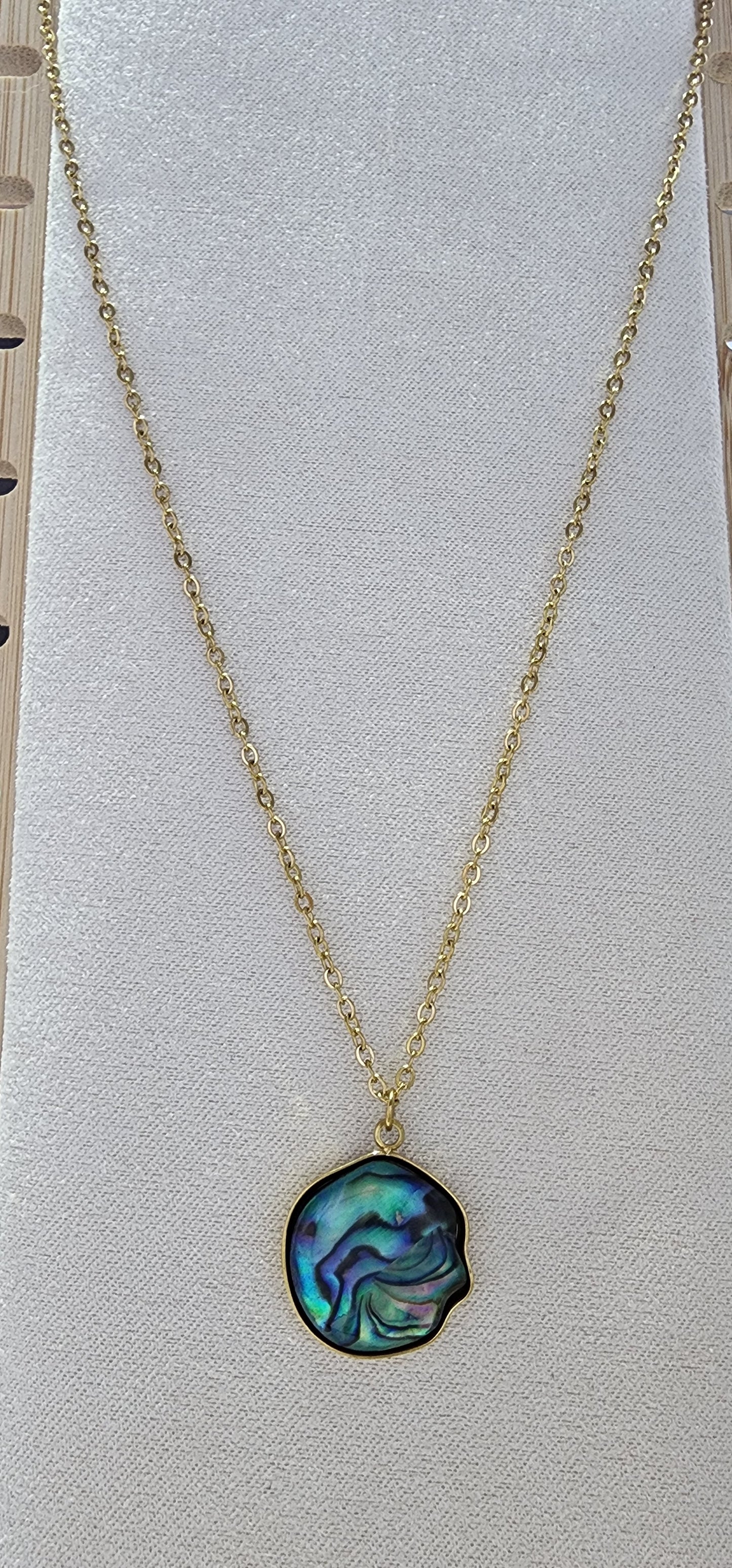 Necklaces: Abalone pendants