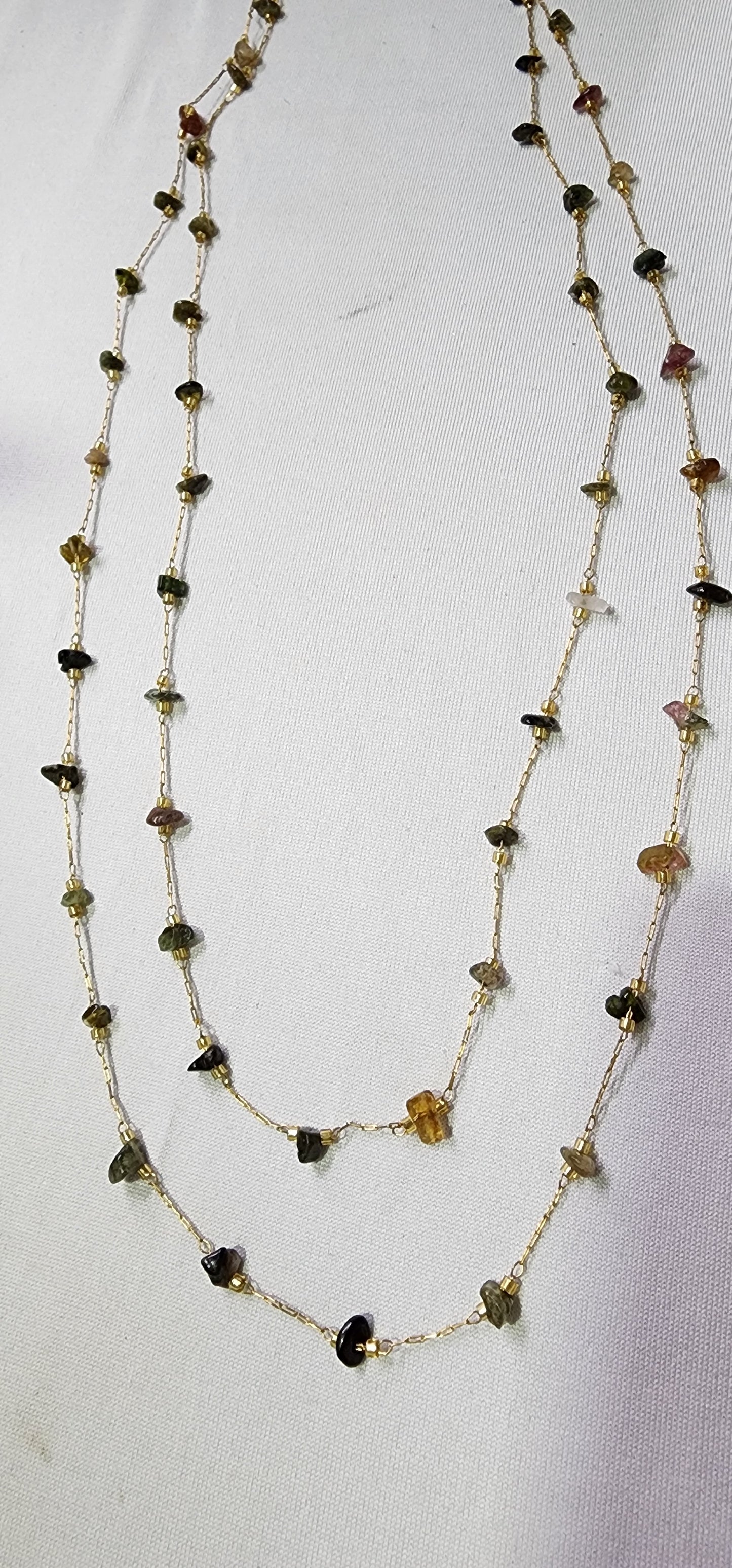 Bracelets, Necklaces or Anklets: Natural stones.