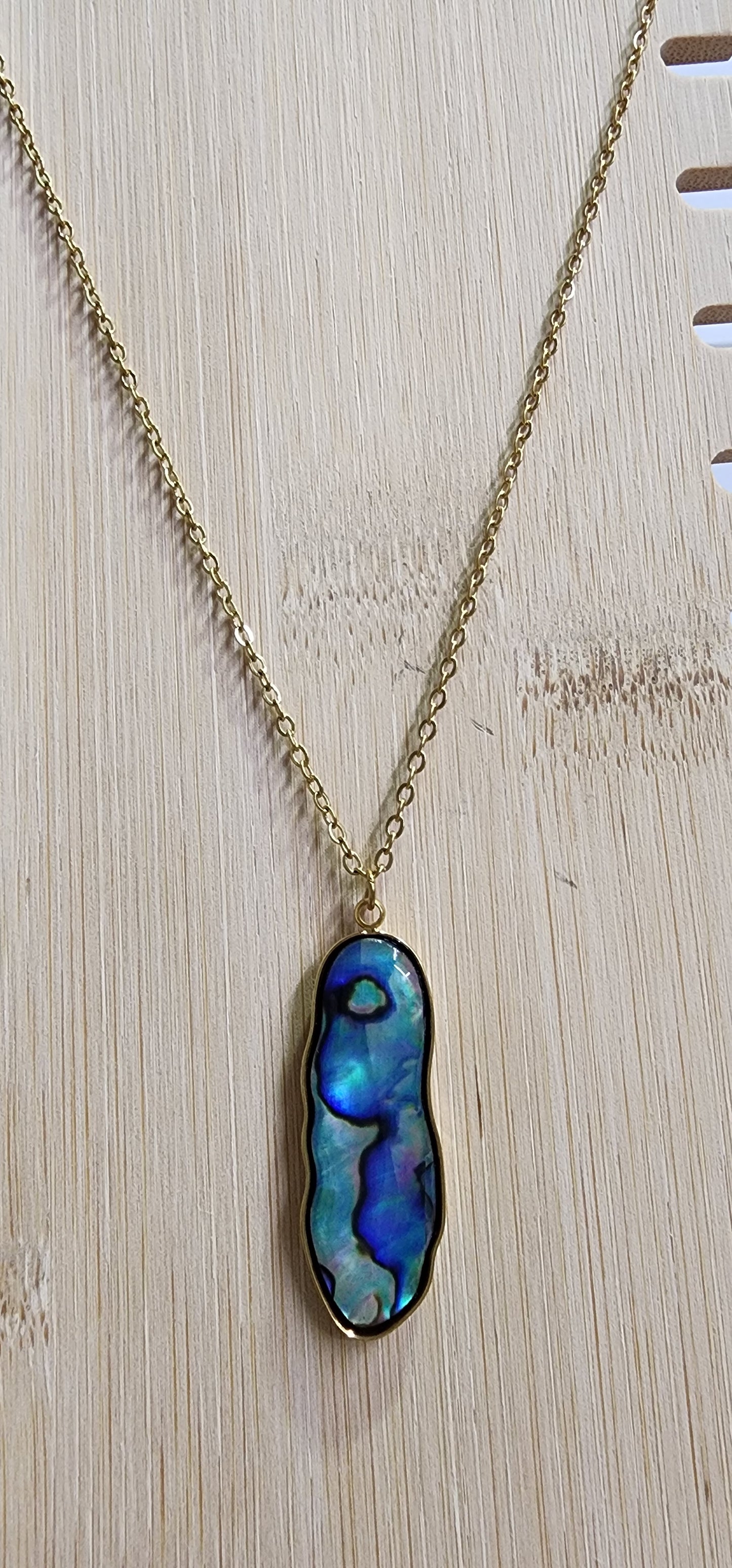 Necklaces: Abalone pendants