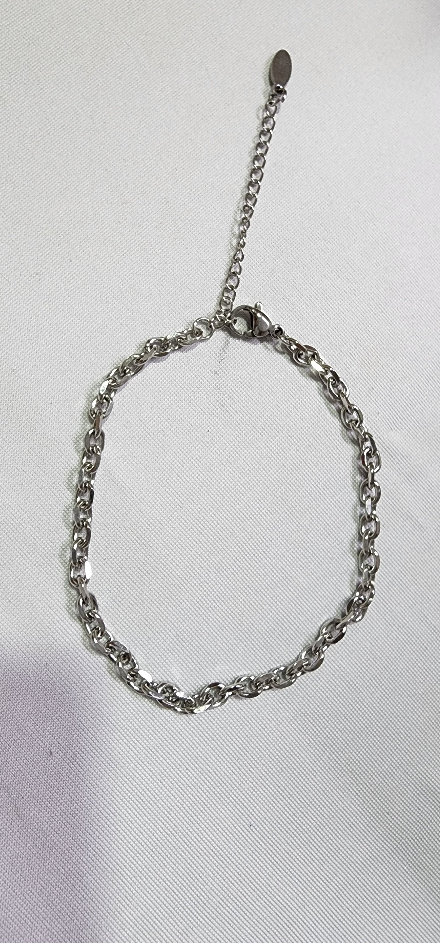 Bracelets; Anklets: Various Chains