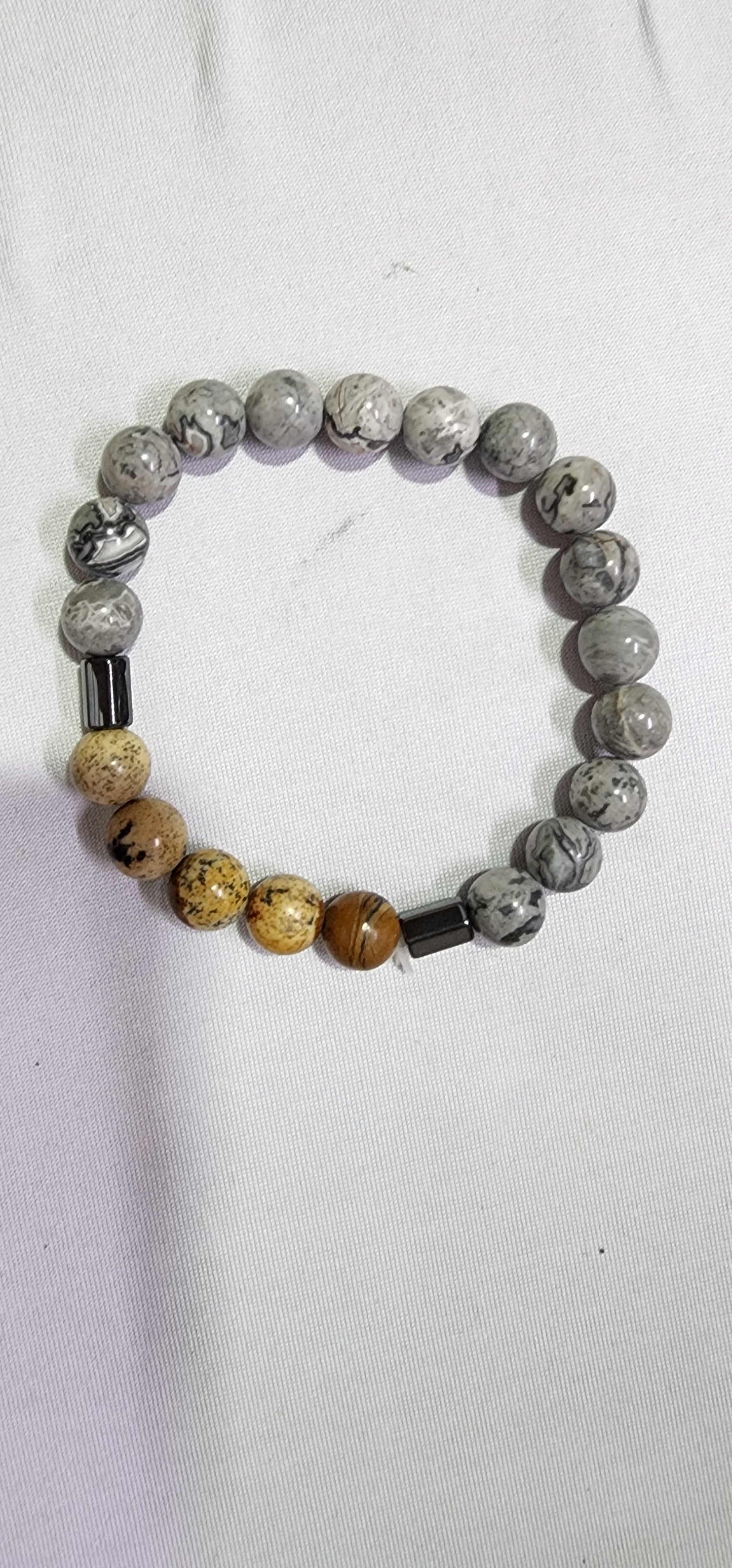 Bracelets: Natural stones